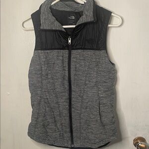 The North Face Women's Black and Gray Quilted Vest